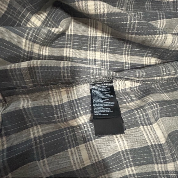 The North Face Gray Plaid Casual Shirt Women’s Size Medium - Picture 4 of 8